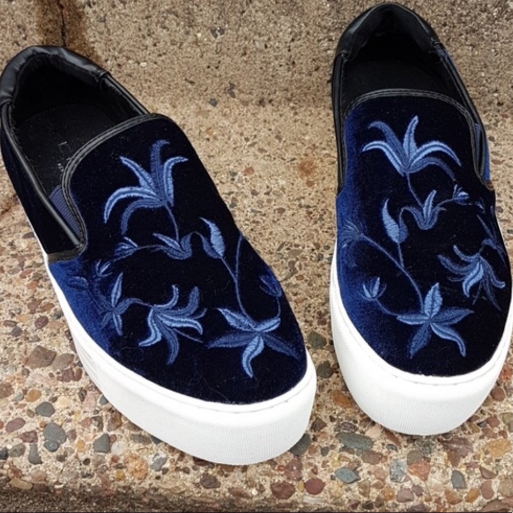 Kenneth Cole | Alesy platform sneakers